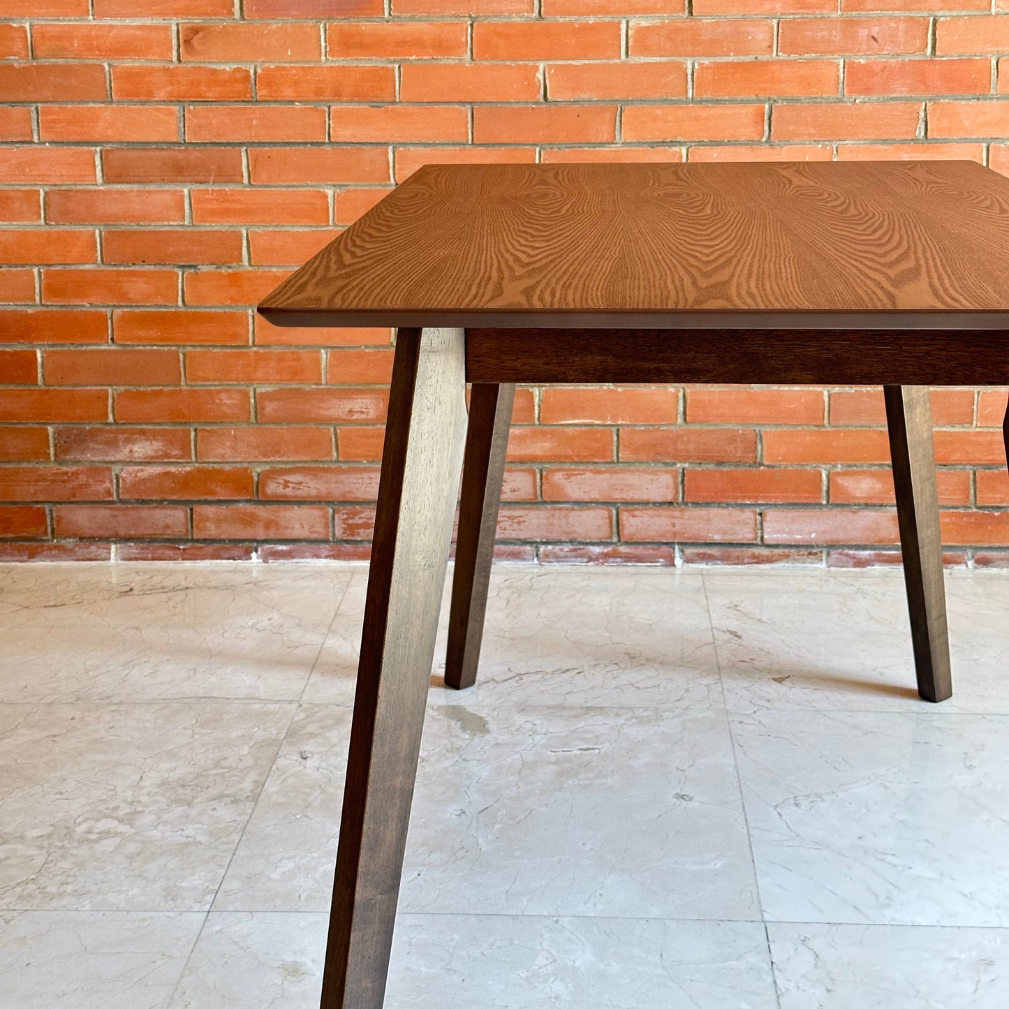 Mesa Eros