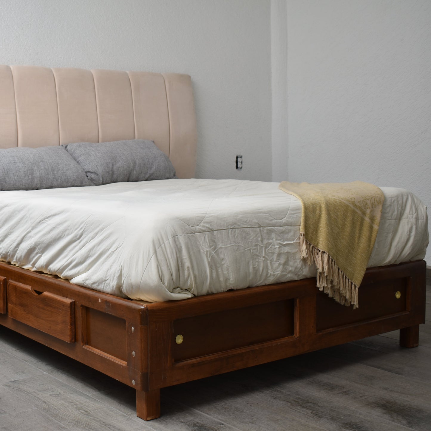 Cama Thor